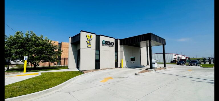 SEMO Electric Cooperative Sikeston Building at 1505 S Main St